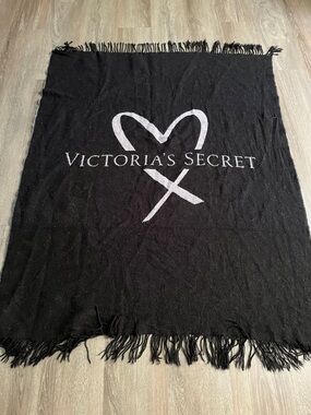 Victoria's Secret Black and White Logo Fringe Throw